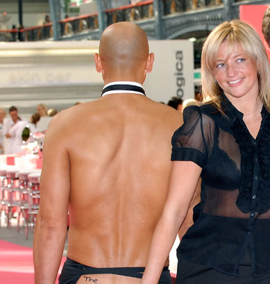 apearing as naked waiter on tv show
